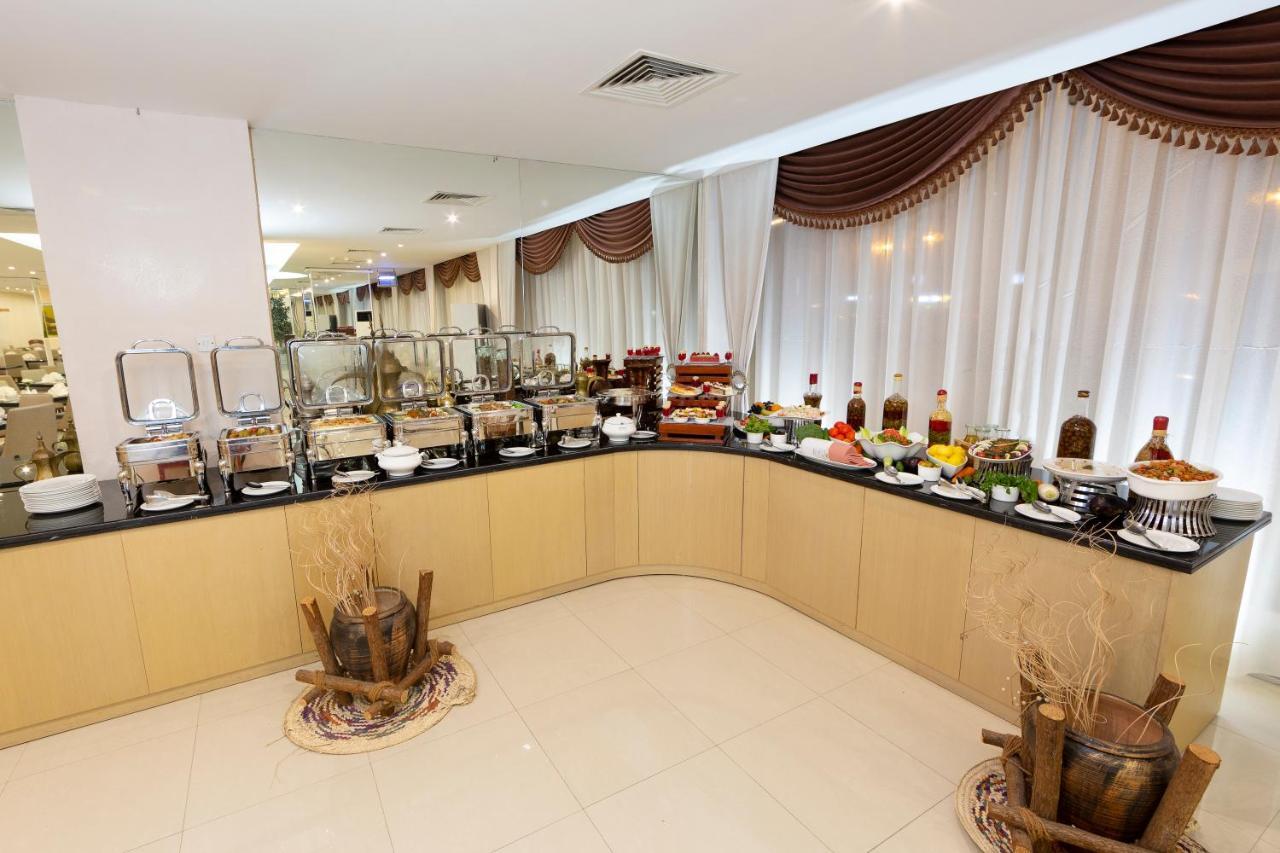 Nova Park Hotel Sharjah Exterior photo